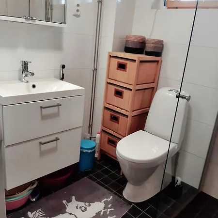 Modern Urban Retreat With Sauna, Balcony & Gym Access In Kauniainen *